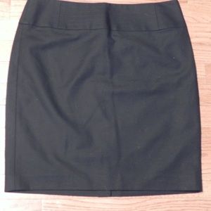 Banana Republic Skirt Black Size 8 NWT